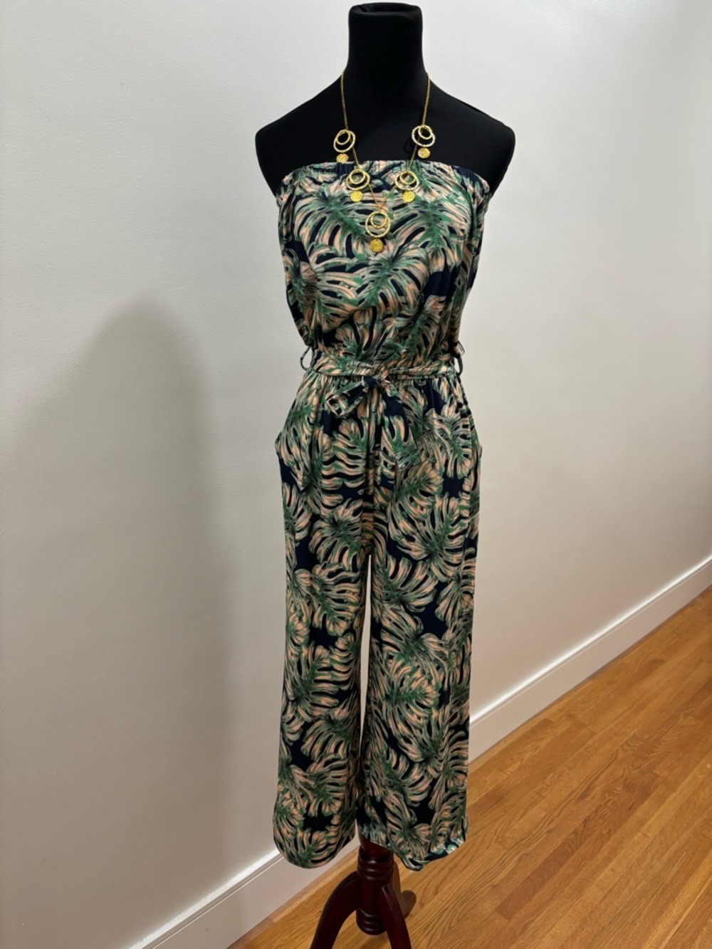 608. Strapless Tropical Print Jumpsuit in Green